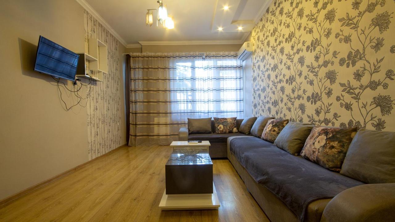 Home Apartments Tbilisi Exterior foto